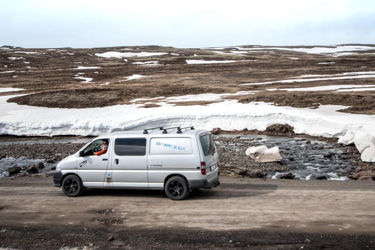 Kuku Campers - Campervans Keflavik Exterior photo