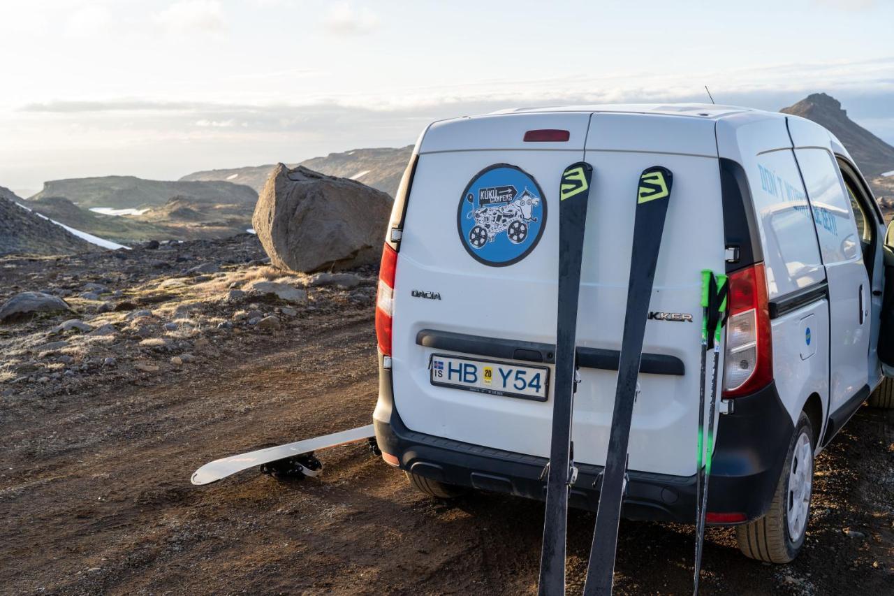 Kuku Campers - Campervans Hotel Keflavik Exterior photo